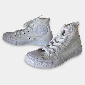 Converse Unisex Chuck Taylor All Star Classic High Tops
